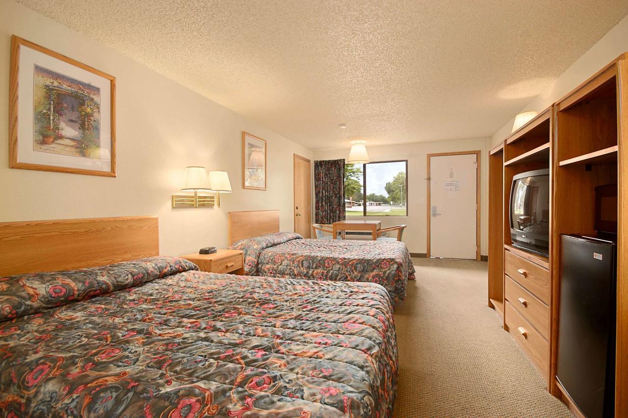 Days Inn By Wyndham Richland Chambre photo